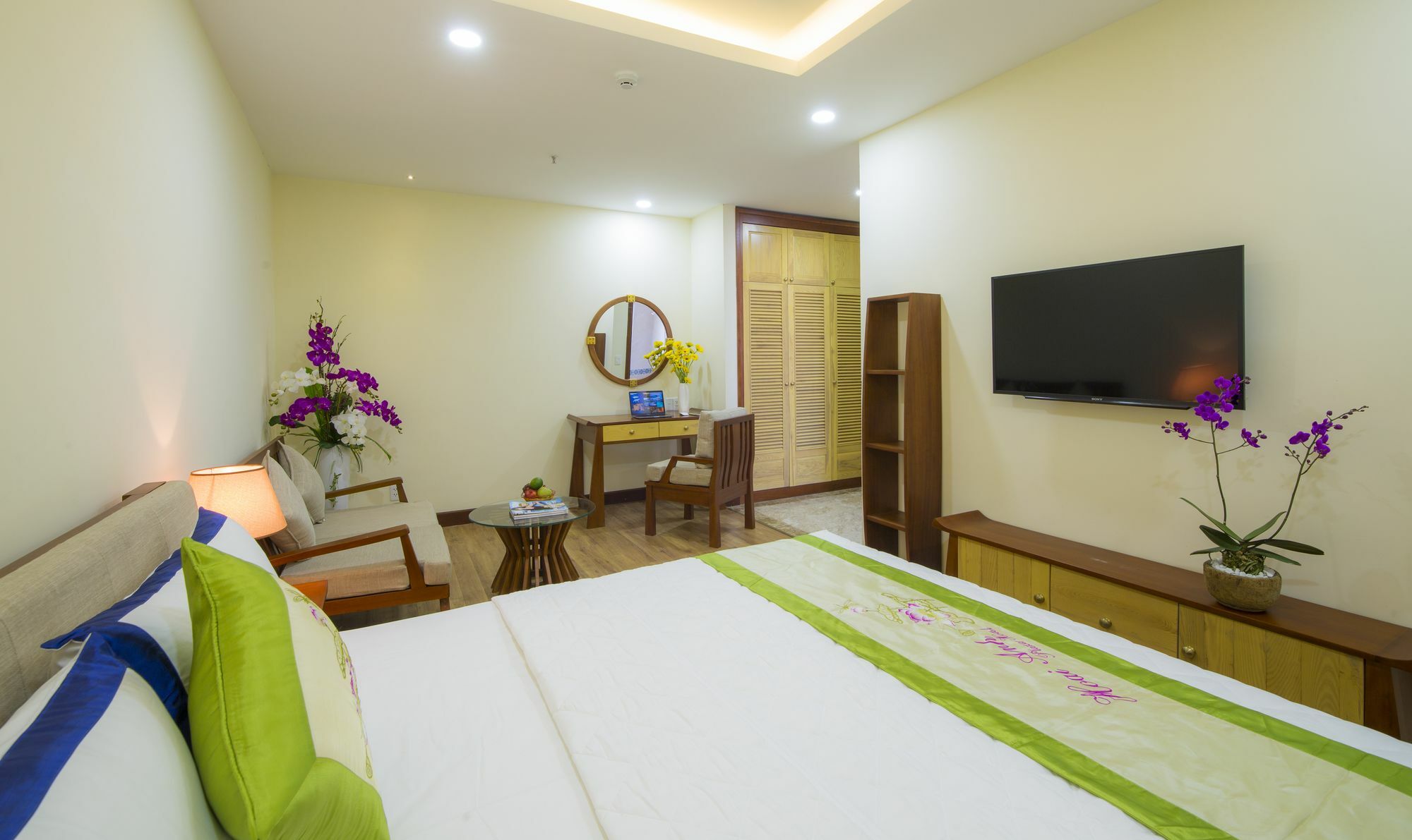 Hoai Anh Plaza Hotel Danang Exterior photo