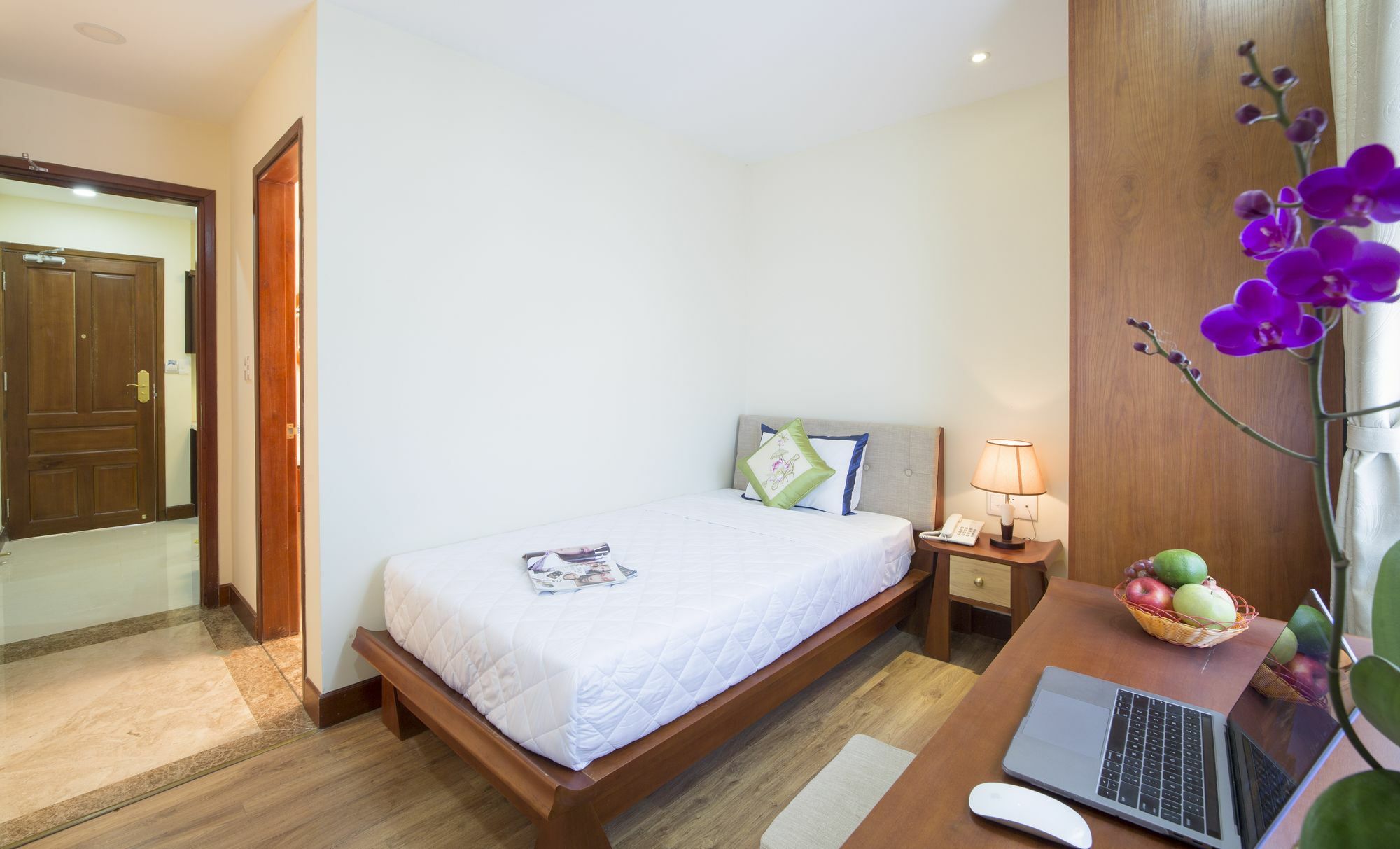 Hoai Anh Plaza Hotel Danang Exterior photo