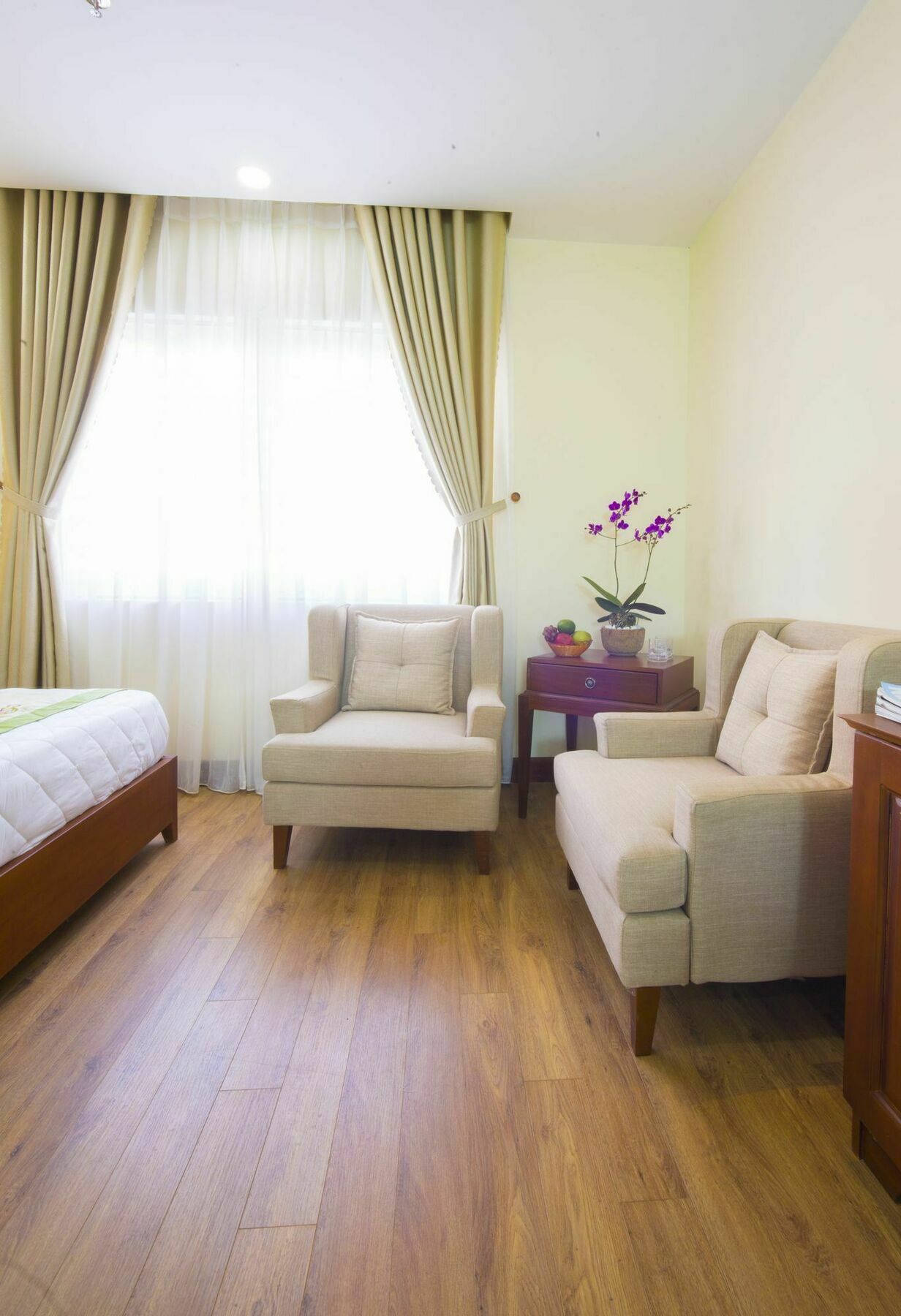 Hoai Anh Plaza Hotel Danang Exterior photo