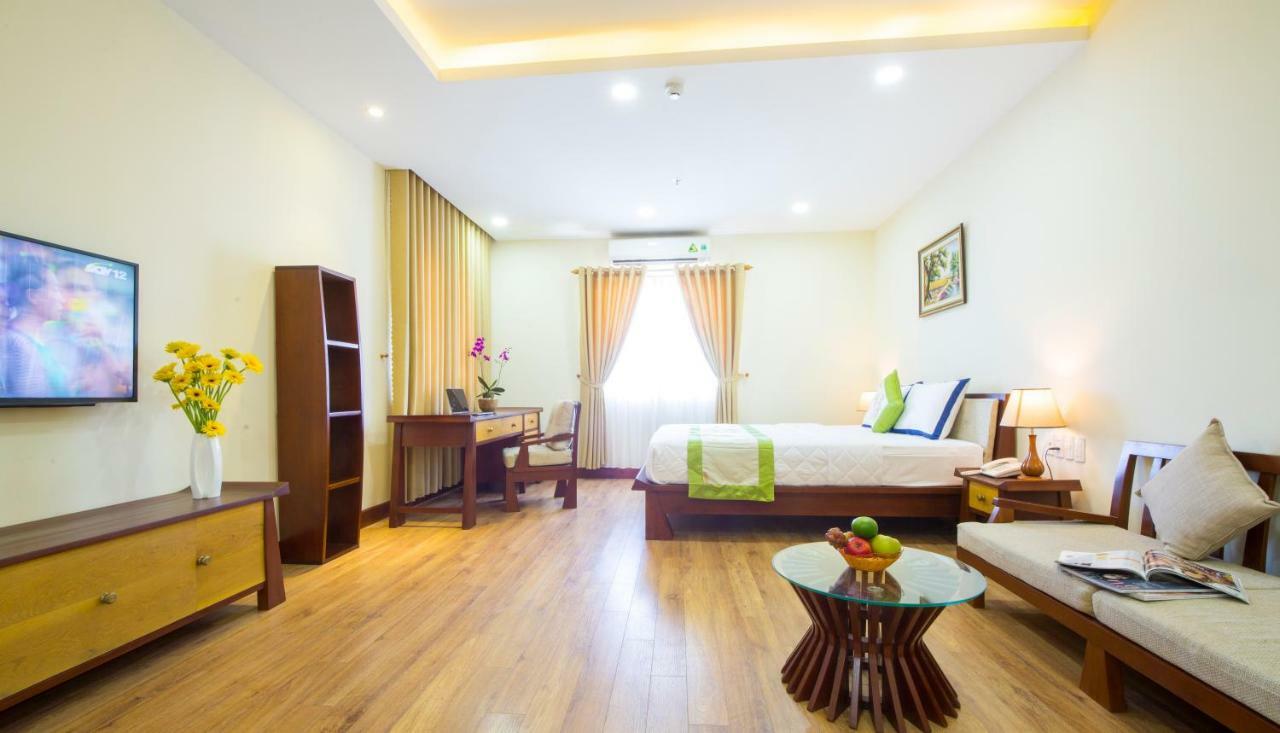 Hoai Anh Plaza Hotel Danang Exterior photo